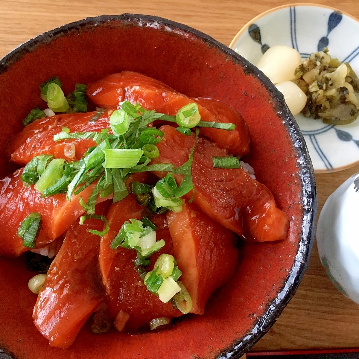 刺身用サーモンのヅケ丼 火を使わない簡単料理 レシピ 作り方 By Balletmom 楽天レシピ 刺身用サーモンのヅケ丼 火を使わない簡単料理 レシピ 作り方 By Balletmom 楽天レシピ